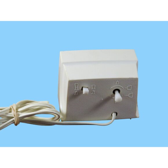 Vintage Westclox Bold EZ Read Electric Alarm Clock Model 22442 - Picture 4 of 6